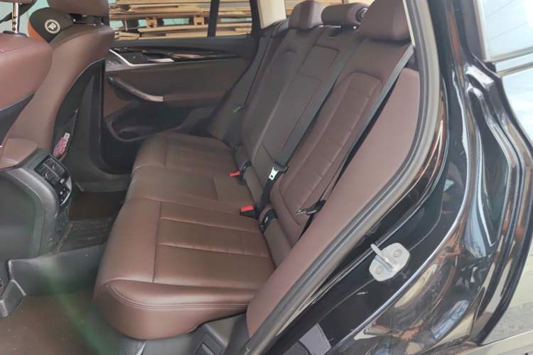 Used BMW X3 2019 xDrive25i M Sport Package Left Rear Seat