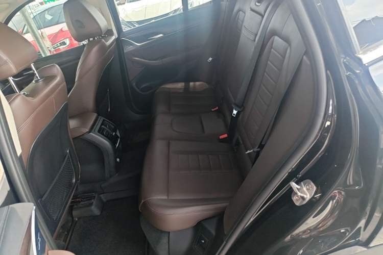 Used BMW X3 2019 xDrive28i Luxury Package Left Rear Seat