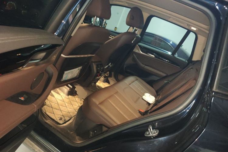 Used BMW X3 2019 xDrive25i M Sport Package Left Rear Seat