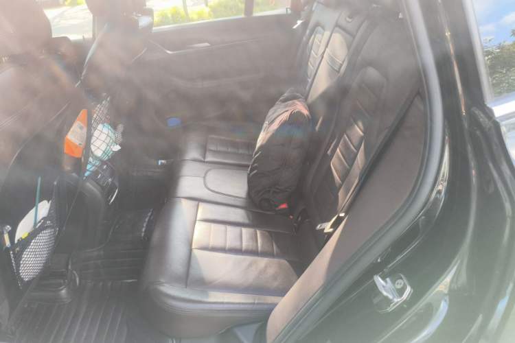Used BMW X3 2019 xDrive28i Luxury Package Left Rear Seat