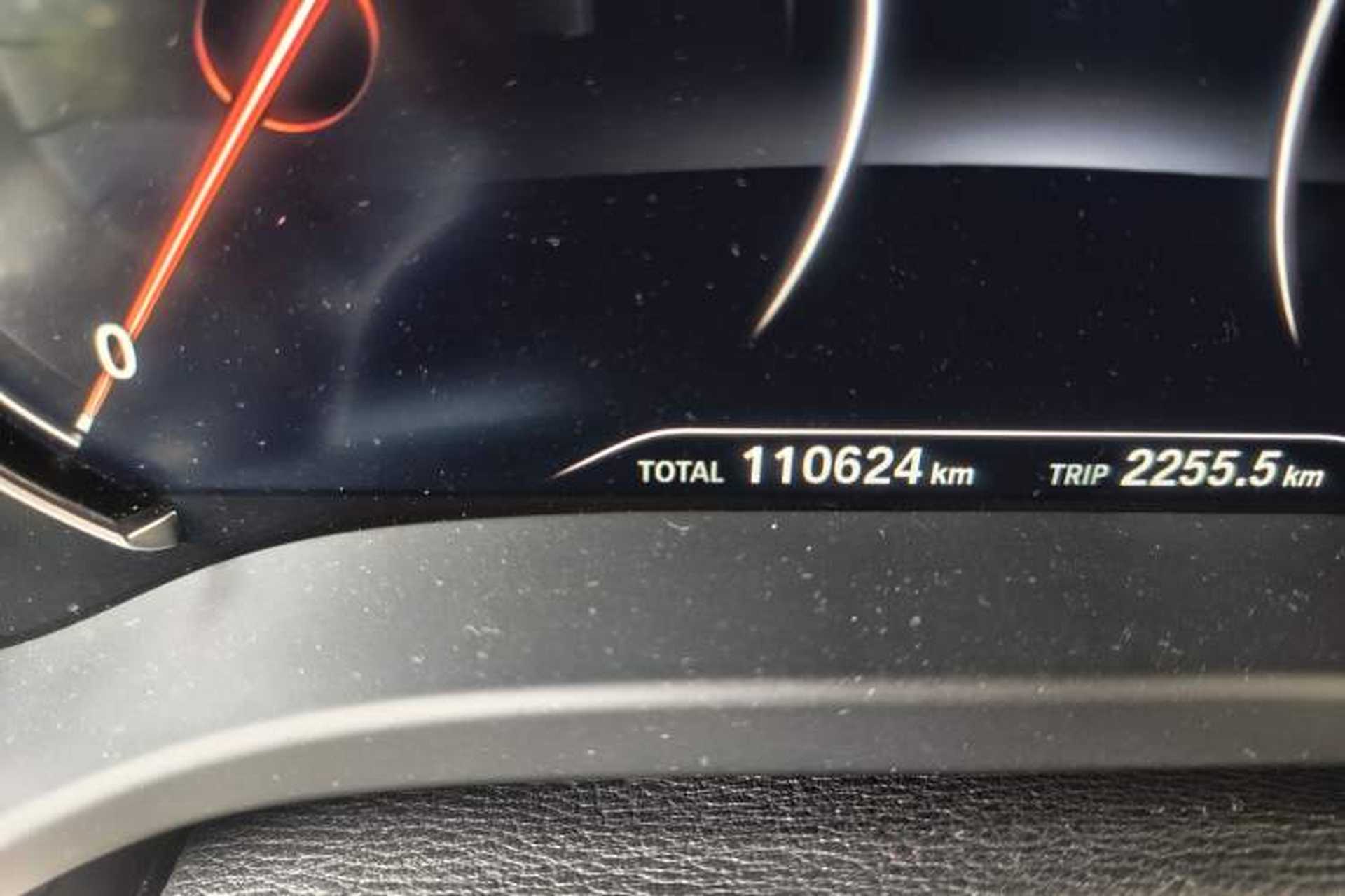 Used BMW X3 2019 xDrive28i Luxury Package Odometer Close Up