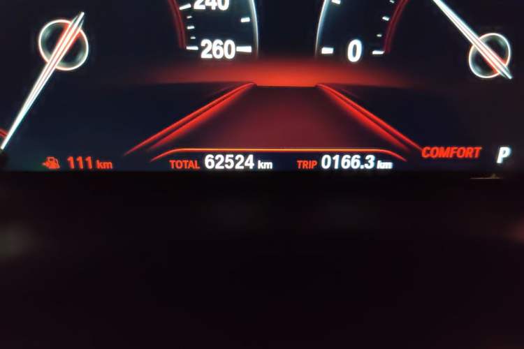 Used BMW X3 2019 xDrive25i M Sport Package Odometer Close Up