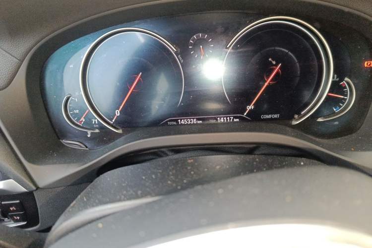 Used BMW X3 2019 xDrive28i M Sport Package Odometer Close Up