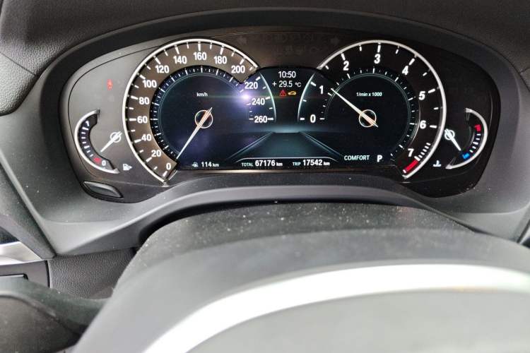 Used BMW X3 2019 xDrive25i M Sport Package Odometer Close Up