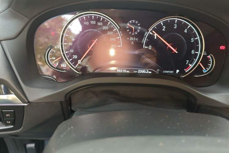 Used BMW X3 2019 xDrive28i M Sport Package Odometer Close Up