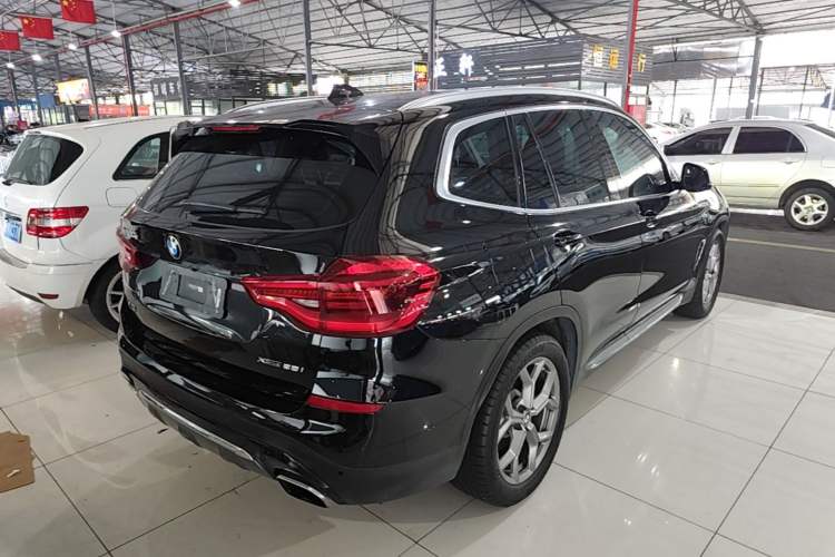 Used BMW X3 2019 xDrive28i Luxury Package Rear Right 45 Deg