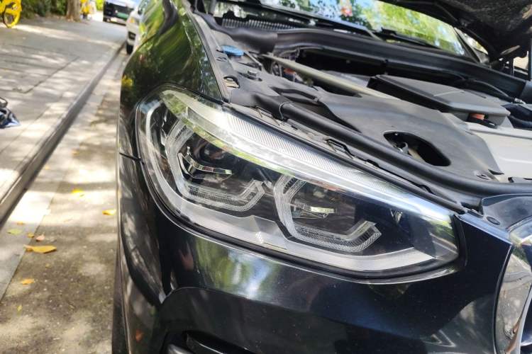 Used BMW X3 2019 xDrive25i Luxury Package Right Front Headlight