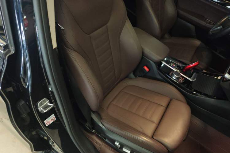 Used BMW X3 2019 xDrive28i M Sport Package Right Front Seat