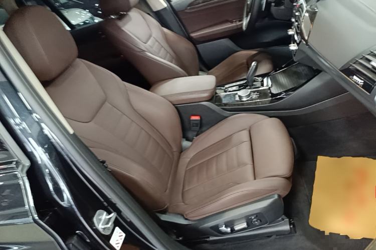 Used BMW X3 2019 xDrive30i Leading Model M Sport Package Right Front Seat