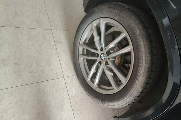 Used BMW X3 2019 xDrive28i M Sport Package Right Rear Wheel Hub