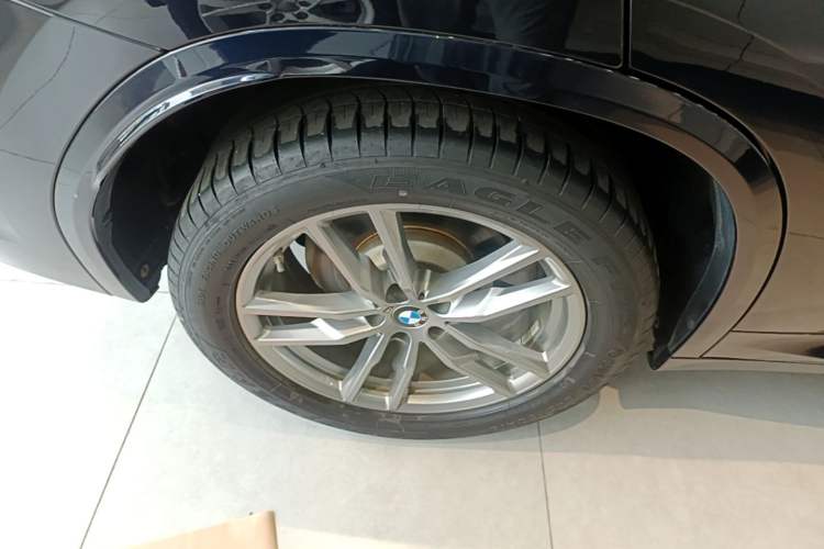 Used BMW X3 2019 xDrive25i M Sport Package Right Rear Wheel Hub
