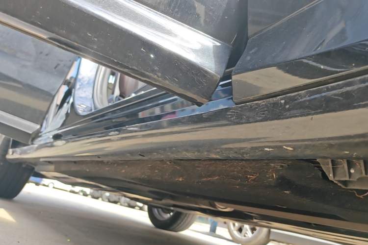 Used BMW X3 2019 xDrive25i M Sport Package Right Side Sill