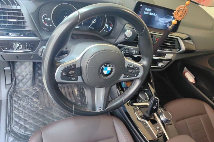 Used BMW X3 2019 xDrive25i M Sport Package Steering Wheel