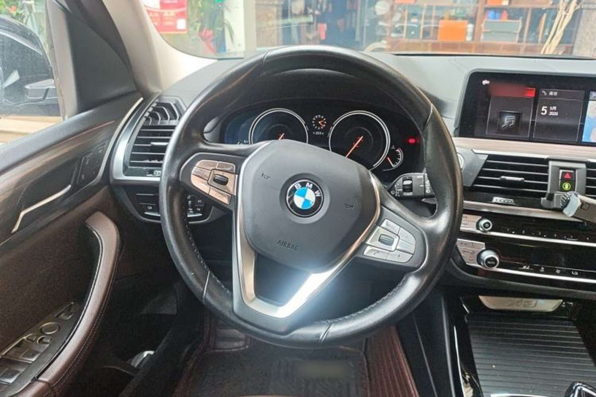 Used BMW X3 2019 xDrive28i Luxury Package Steering Wheel