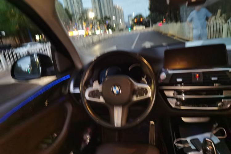 Used BMW X3 2019 xDrive30i Leading Model M Sport Package Steering Wheel