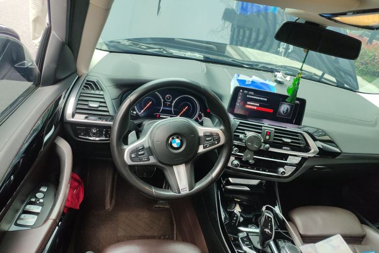 Used BMW X3 2019 xDrive28i M Sport Package Steering Wheel
