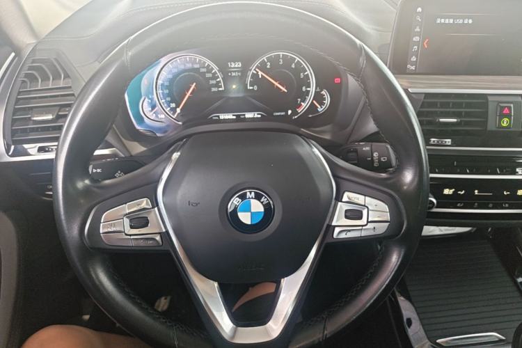 Used BMW X3 2019 xDrive28i Luxury Package Steering Wheel