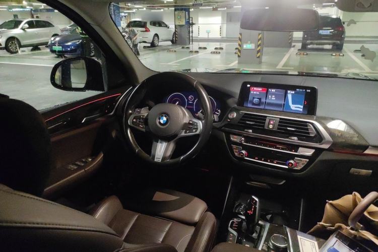 Used BMW X3 2019 xDrive30i Leading Model M Sport Package Steering Wheel