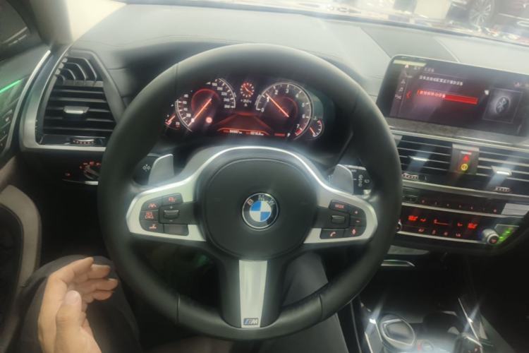 Used BMW X3 2019 xDrive30i Leading Model M Sport Package Steering Wheel
