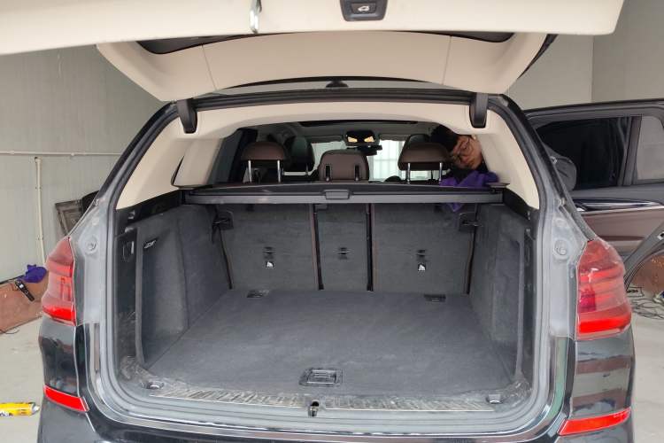 Used BMW X3 2019 xDrive28i M Sport Package Trunk