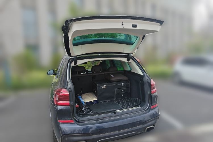 Used BMW X3 2019 xDrive25i M Sport Package Trunk