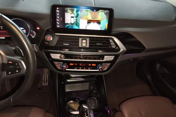 Used BMW X3 2019 xDrive28i M Sport Package Audio And AC Panel