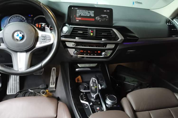 Used BMW X3 2019 xDrive28i M Sport Package Audio And AC Panel