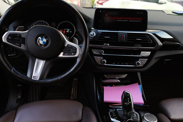 Used BMW X3 2019 xDrive28i M Sport Package Center Console