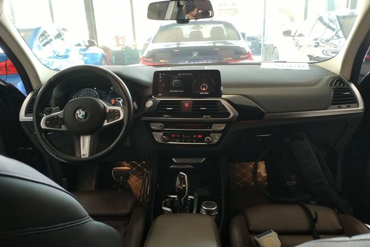 Used BMW X3 2019 xDrive28i M Sport Package Center Console