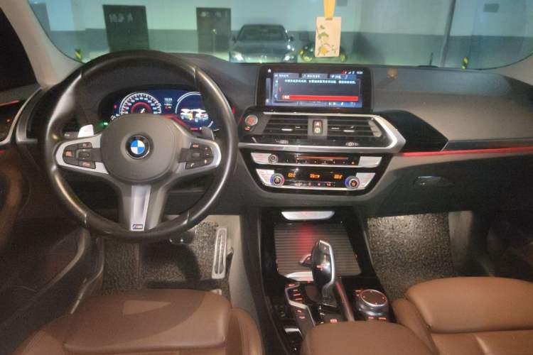 Used BMW X3 2019 xDrive28i M Sport Package Center Console