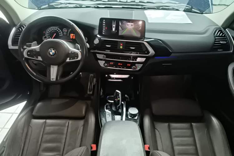 Used BMW X3 2019 xDrive28i M Sport Package Center Console