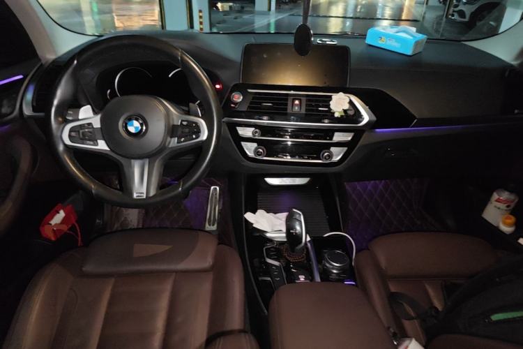 Used BMW X3 2019 xDrive28i M Sport Package Center Console