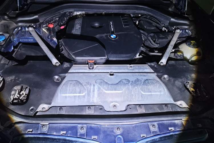 Used BMW X3 2019 xDrive28i Luxury Package Engine Bay