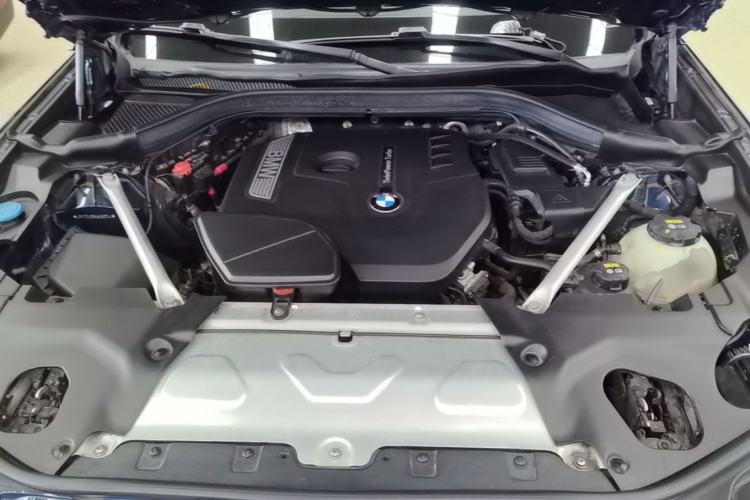 Used BMW X3 2019 xDrive25i Luxury Package Engine Bay