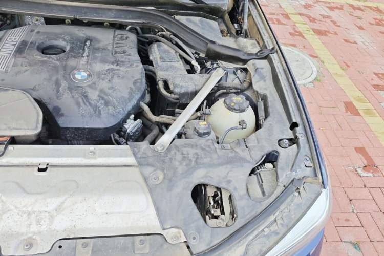 Used BMW X3 2019 xDrive25i M Sport Package Engine Bay Left