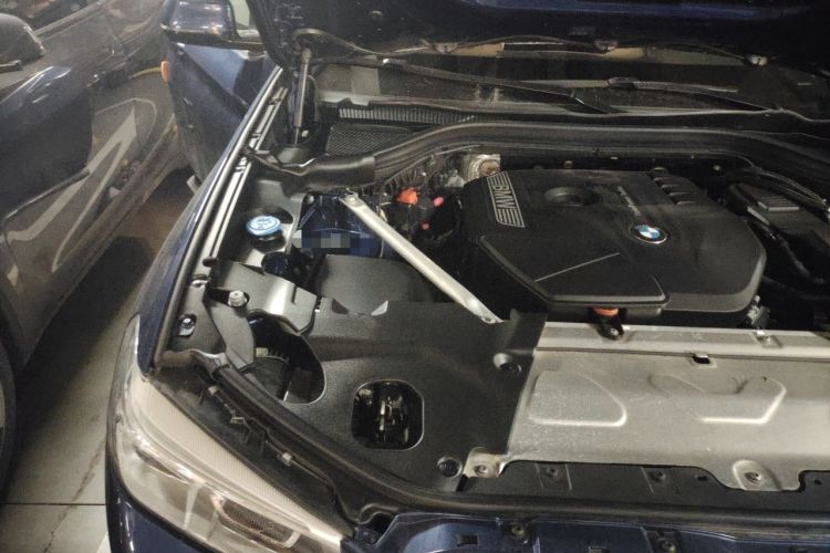 Used BMW X3 2019 xDrive28i Luxury Package Engine Bay Right