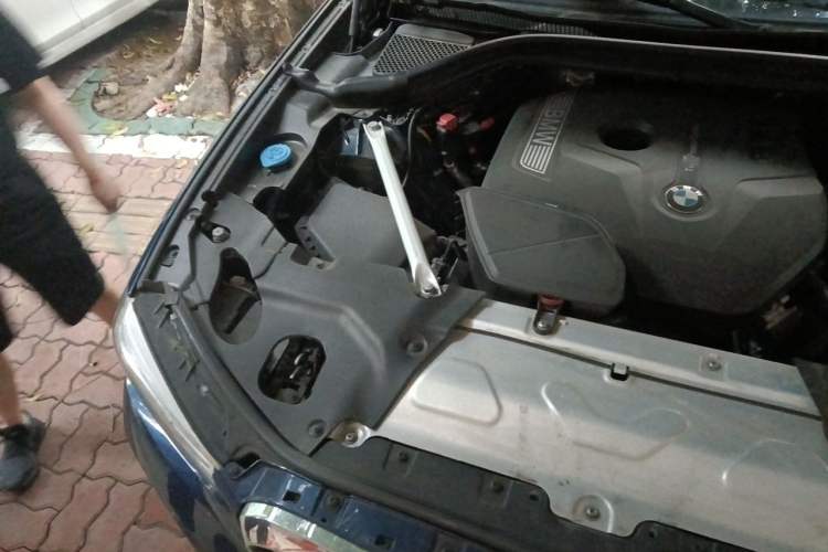 Used BMW X3 2019 xDrive28i M Sport Package Engine Bay Right