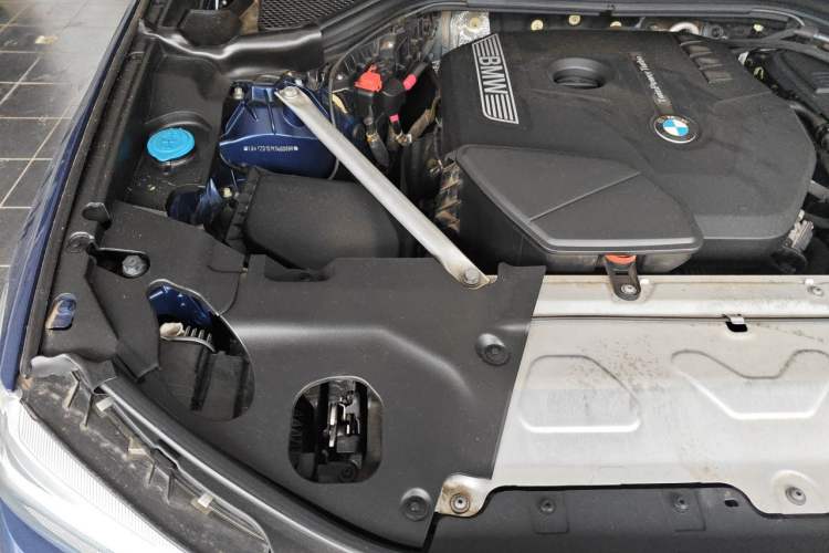 Used BMW X3 2019 xDrive28i M Sport Package Engine Bay Right