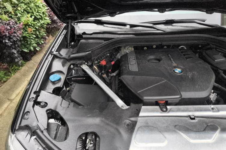 Used BMW X3 2019 xDrive28i M Sport Package Engine Bay Right
