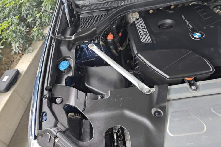 Used BMW X3 2019 xDrive28i M Sport Package Engine Bay Right