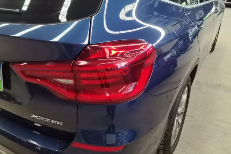 Used BMW X3 2019 xDrive25i Luxury Package Exterior 1
