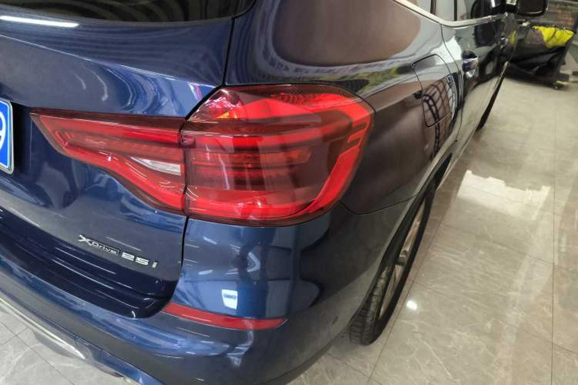Used BMW X3 2019 xDrive25i Luxury Package Exterior 3