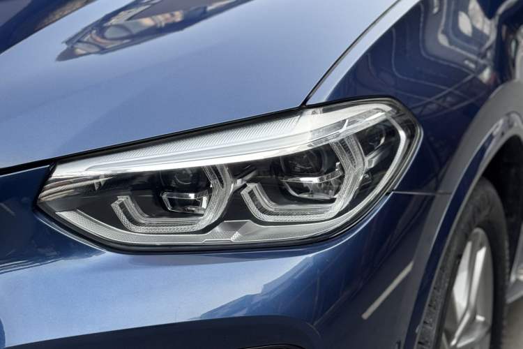 Used BMW X3 2019 xDrive28i M Sport Package Exterior 4