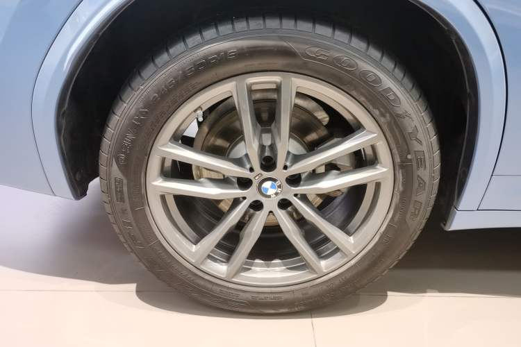 Used BMW X3 2019 xDrive28i M Sport Package Exterior 5