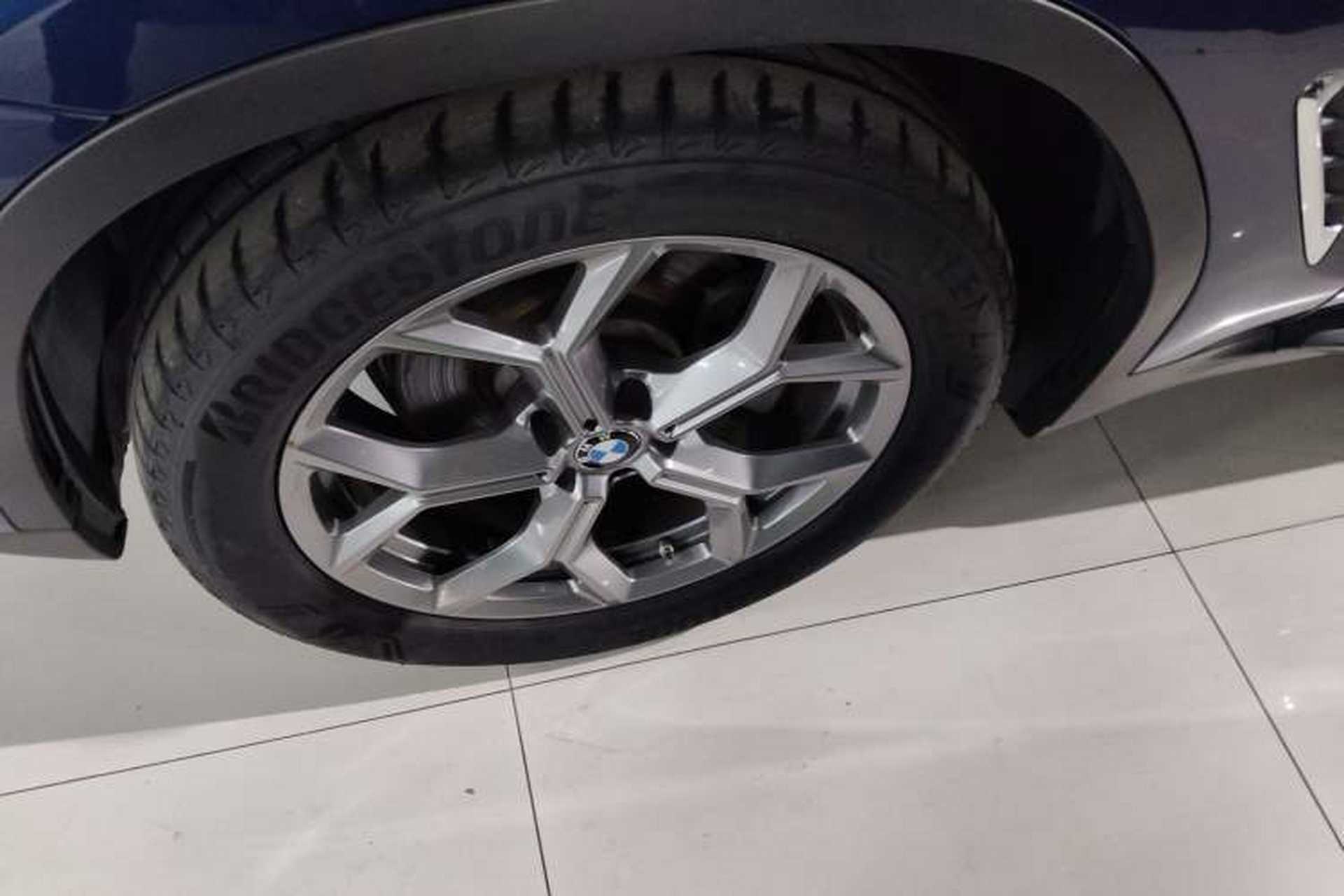 Used BMW X3 2019 xDrive28i Luxury Package Exterior 7