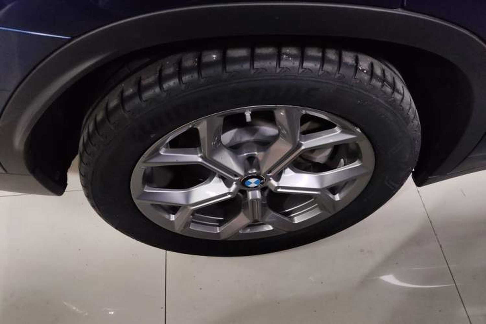 Used BMW X3 2019 xDrive28i Luxury Package Exterior 8