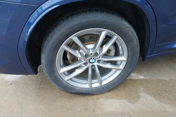 Used BMW X3 2019 xDrive28i M Sport Package Exterior 8
