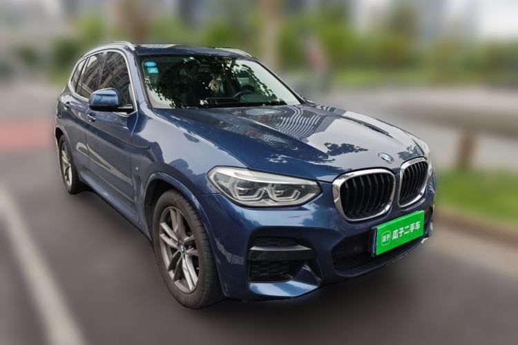 Used BMW X3 2019 xDrive25i Luxury Package Front Right 45 Deg