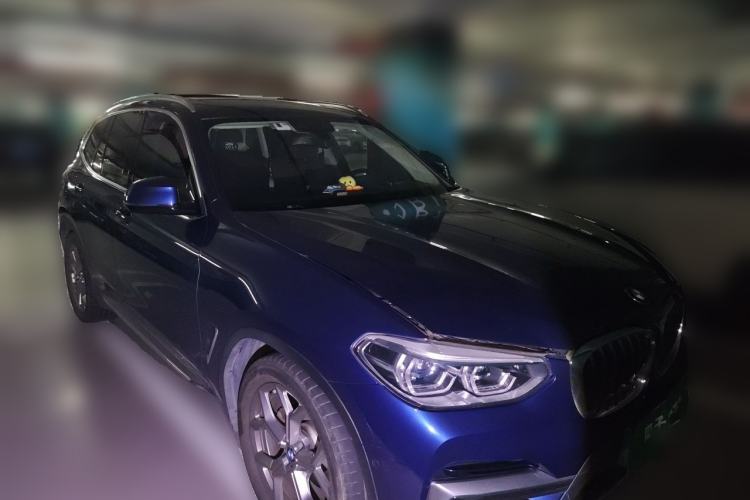 Used BMW X3 2019 xDrive28i Luxury Package Front Right 45 Deg