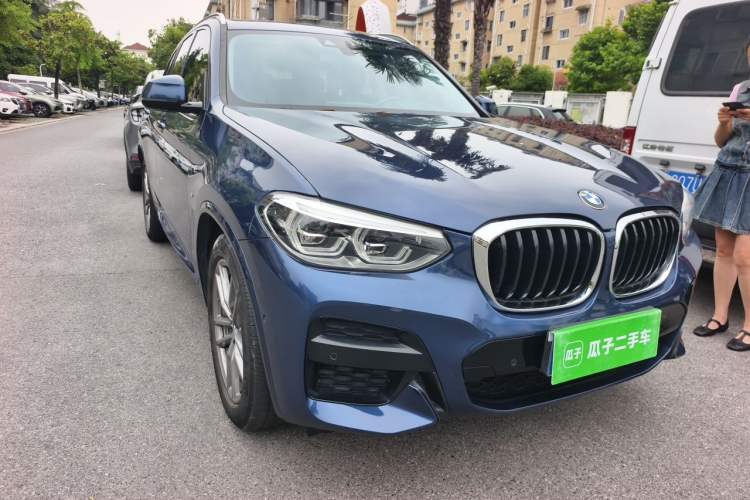 Used BMW X3 2019 xDrive25i M Sport Package Front Right 45 Deg
